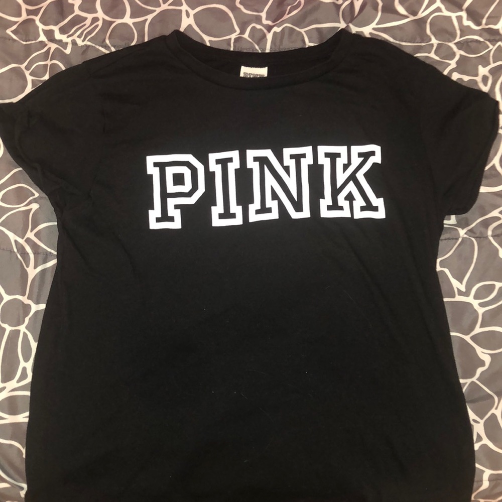 Black t-shirt